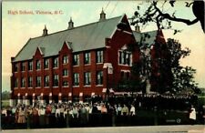 1910. HIGH SCHOOL. VICTORIA B.C. POSTCARD. DC6 picture