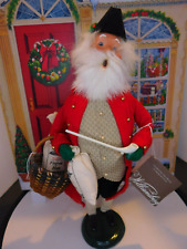 Byers' Choice 2007 Exclusive Williamsburg Holiday Shopping Man with Tag SIGNED picture