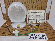 ART DECO KITCHEN BATH WALL LIGHT FROSTED GLASS COVER SCONCE OUTLET BATHROOM NOS picture