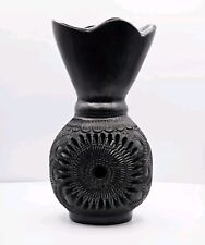 Vintage Oaxaca Black Mexican Folk Barro Negro Carved Pottery Vase 7.5