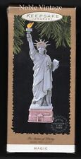1996 Hallmark Keepsake The Statue of Liberty - Music and Light - Magic Ornament picture