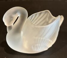 Fosted Glass Swan Figurine 4