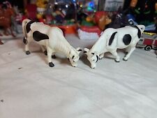 2 Vtg Nylint Hard Plastic White Black Spots Eating Cow Toy Hong Kong 5.25