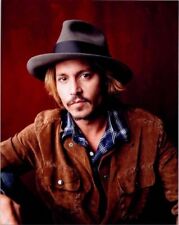 Johnny Depp poses in his fedora hat early 2000's publicity pose 8x10 photo picture
