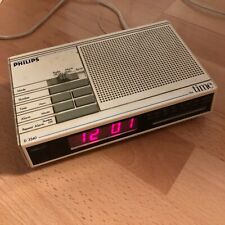 Philips D3340 White Alarm Clock Radio Top  picture
