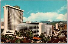 Postcard Vintage Chrome Princess Kaiulani Hotel in Waikiki Honolulu Hawaii HI picture