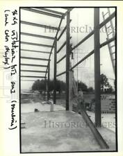 1989 Press Photo Scott LeMeunier, Mike Naquin construct St. Tammany Fire House picture