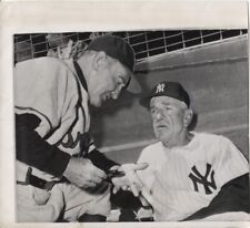 1958 Press Photo Yankees Manager Casey Stengel & Braves Manager Fred Haney picture