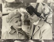 Vintage Photo: Attractive Beautiful Girl With Little Girl In A Beret With A Bow picture