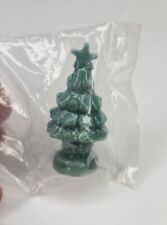 Wade Whimsies CHRISTMAS TREE DECEMBER Calendar Red Rose Tea England Miniature picture