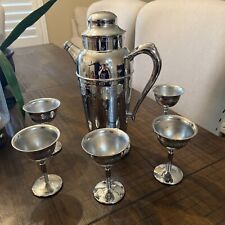 Beautiful Art Deco Silvertone Chrome Large Cocktail Pitcher w/ Handle And 5 Cups picture