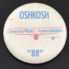 Oshkosh Cessna Pilots Association 1988 Vintage Pin Button Pinback 80s Aviation picture