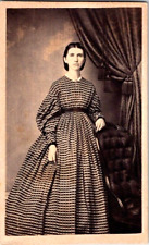 Young Woman in Pretty Dress, 1860s CDV Photo. #2071 picture