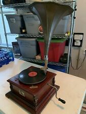His Master's Voice HMV Gramophone Phonograph Table Top Model 32 picture