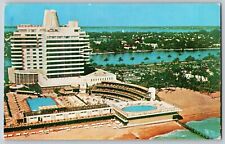 Miami, Florida - Bright Sun Colony - Eden Roc Hotel - Vintage Postcard - Posted picture