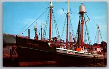 Postcard Fishing Vessels at Wharf Gloucester Massachusetts  G 19 picture