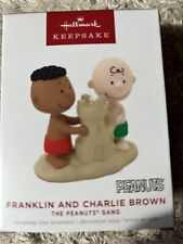HALLMARK 2022  The Peanuts Gang Franklin and Charlie Brown at the Beach Ornament picture