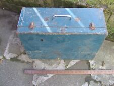vintage wooden toolbox/vintage tools/vintage toolbox picture