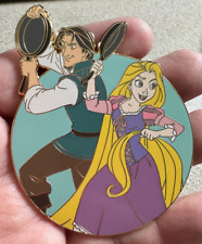 PIN TANGLED RAPUNZEL FLYNN RIDER WITH FRYING PANS 3