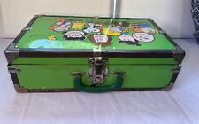 Vintage 1965 Snoopy Peanuts Luggage Large Metal Suitcase Rare Green, 18”x10” picture