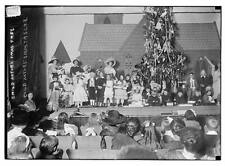 Child Actor's Xmas Tree,N.Y.,New York,Christmas tree,December 30,1912,theater picture