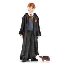 Schleich Wizarding World of Harry Potter Ron Weasley & Scabbers Figurines picture