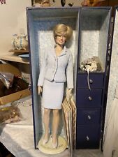Franklin Mint Princess Diana Vinyl Grandeur Doll Limited Edition, Plus 6 Outfits picture
