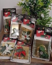 Vintage Unused Stribbons Snap On Gift Package Decorations set of 6 Poinsettias  picture