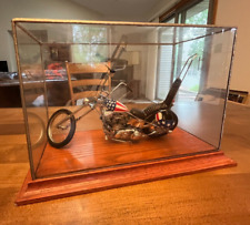 Franklin Mint 1:10 Harley Davidson Easy Rider Captain America Chopper & display picture