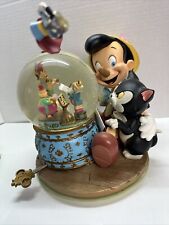 RARE Disney Pinocchio and Figaro Magic Musical Globe “Brahm's Waltz” picture