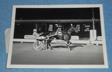 1987 Harness Racing Press Photo Horse Merci Steve Warrington Brandywine Raceway picture