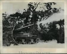 1944 Press Photo Self-Propelled 155mm Gun Fights Germans on Normandy Front picture