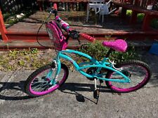 Hello kitty 18 inch bicycle (local free delivery ,CA94547) picture