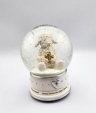 Demdaco Musical Water Snow Globe Jesus Loves Me White 5 x 4 x 6 Works Religious  picture
