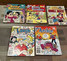 Lot of 2 ARCHIE and 3 BETTY & VERONICA  Comic Digest Magazines - 1992-93 picture