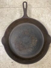 Griswold No.10 Vintage Cast Iron Skillet Small Logo 716 E picture