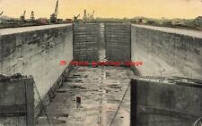 Panama, Canal, Gatun, Lock Chamber, Underwood No 143-19 picture