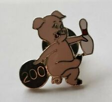 200 Club Pig Bowling Pin Pinback. Bowling Game Award Pin.  Free S/H picture