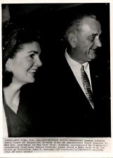 LD348 1964 Wire Photo UNSCHEDULED VISIT PRES LYNDON JOHNSON JACQUELINE KENNEDY picture
