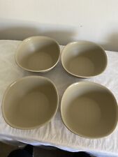 Tupperware Legacy Pinch Soup Cereal Bowls #4211A-5 Beige 3 Cups EUC picture