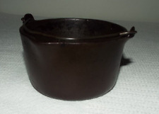 VINTAGE SMALL 1368 WAGNER WARE SIDNEY -0- CAST IRON DUTCH OVEN NO LID READ picture
