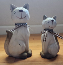 Pair of CAT Figurines Statues Ceramic Clay Farmhouse    Pre-owned picture