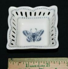 Jardin Blue Suzanne Nicoll Mini Butterfly Ceramic Square Basket 2.5