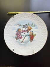 Avon Vintage 1986 Christmas Plate A Child’s Christmas 22K Gold Trim picture