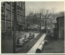 1946 Press Photo H.H. Franklin Plant on Geddes Street, Syracuse, New York picture