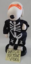 Gemmy Peanuts Hip Swinging Snoopy Skeleton Halloween Musical Animated Vintage ⬇️ picture