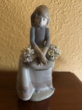 Lladro May Flowers Girl With Basket Of Flowers 5467 picture