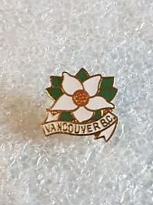 VANCOUVER B.C. PROVINCAL FLOWER PACIFIC DOGWOOD SOUVENIR LAPEL PIN COLLECTIBLE picture