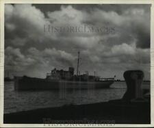 1950 Press Photo City's Show-off Ship 