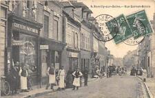 CPA 10 ROMILLY SUR SEINE RUE GORNET BOIVIN (PERFUME HAIRSTYLE picture